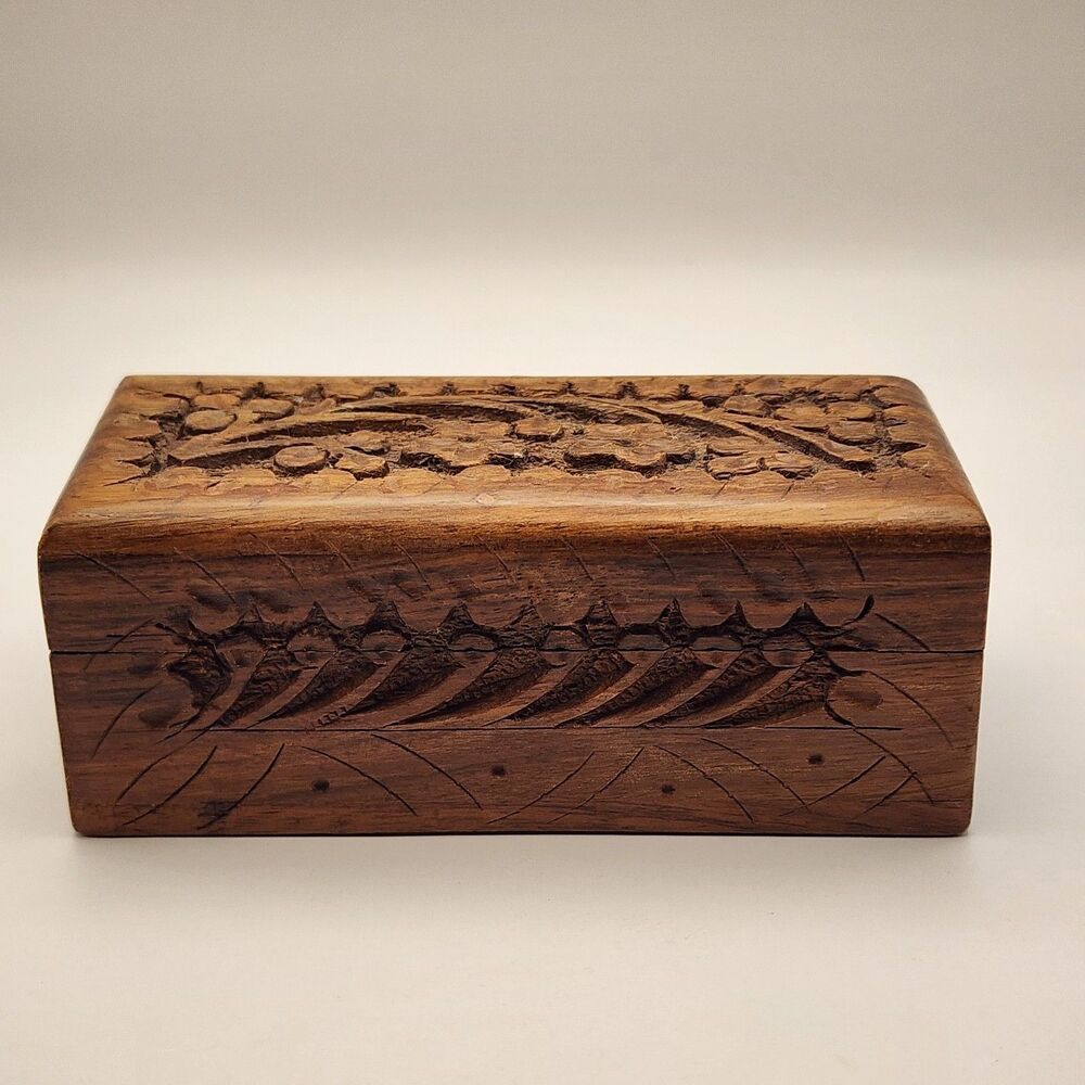 VTG  Hand Carved Wood Jewelry Trinket Lipstick Box  India 4.5"×2"×2" Gift